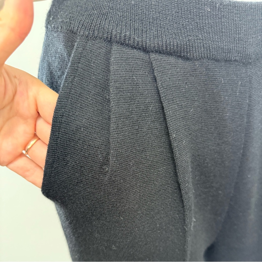 Peter Nygard Black Knit Merino Wool Trousers - Picture 5 of 10